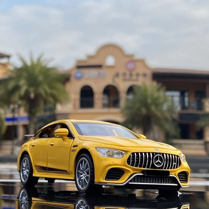 Miniature Mercedes GT63S 1:32 - Povcars