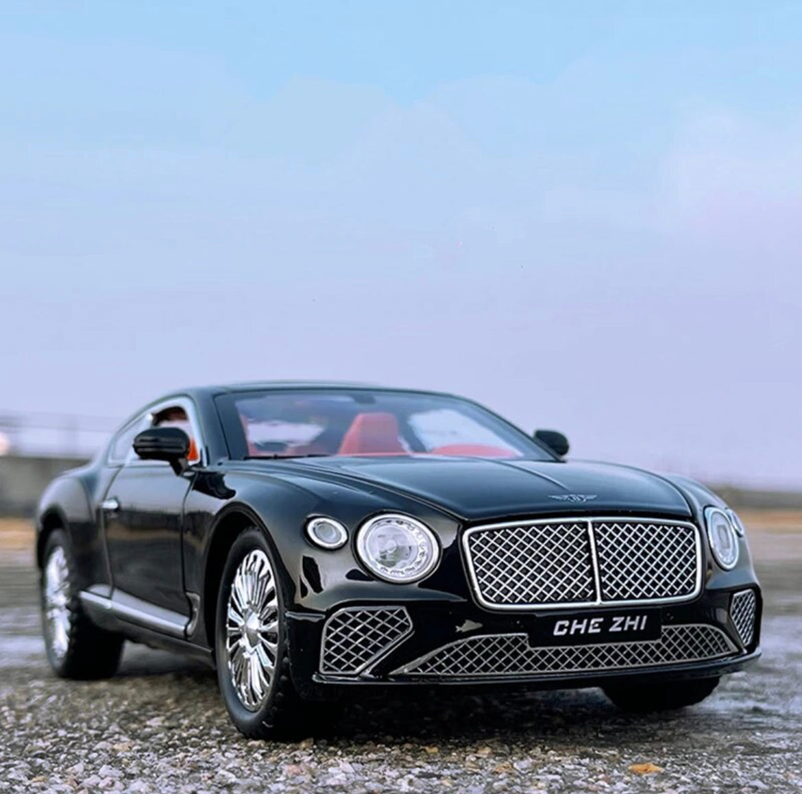 Miniature Bentley Continental GT 1:24 - Povcars