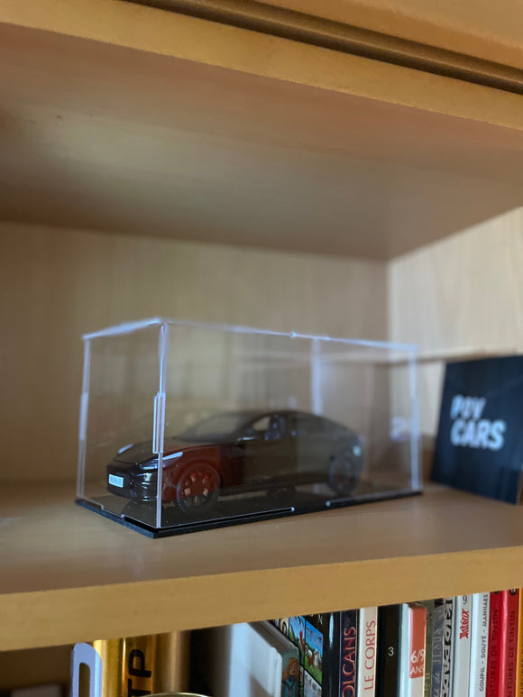 TRANSPARENT BOX FOR MINIATURE
