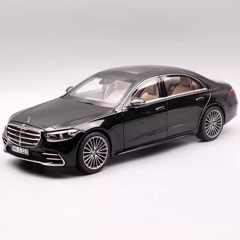 Miniature Mercedes S400 1:24 - Povcars