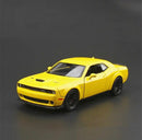Miniature Dodge Challenger 1:24 - Povcars