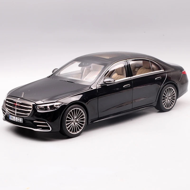 MINIATURE MERCEDES CLASSE S400 1:24 - Povcars