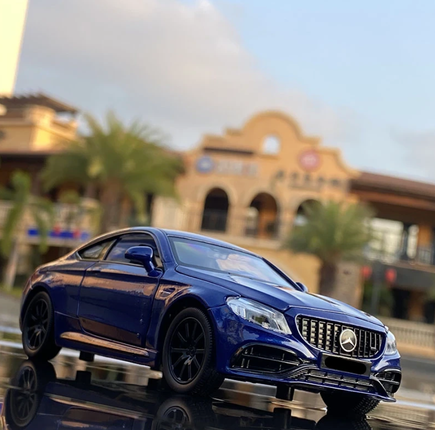 Miniature Mercedes C63 S AMG 1:32 - Povcars