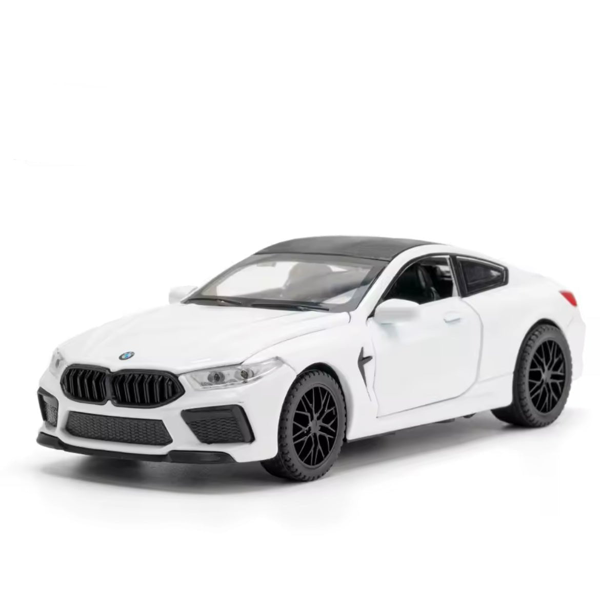 Buy white MINIATURE BMW M8 1:32