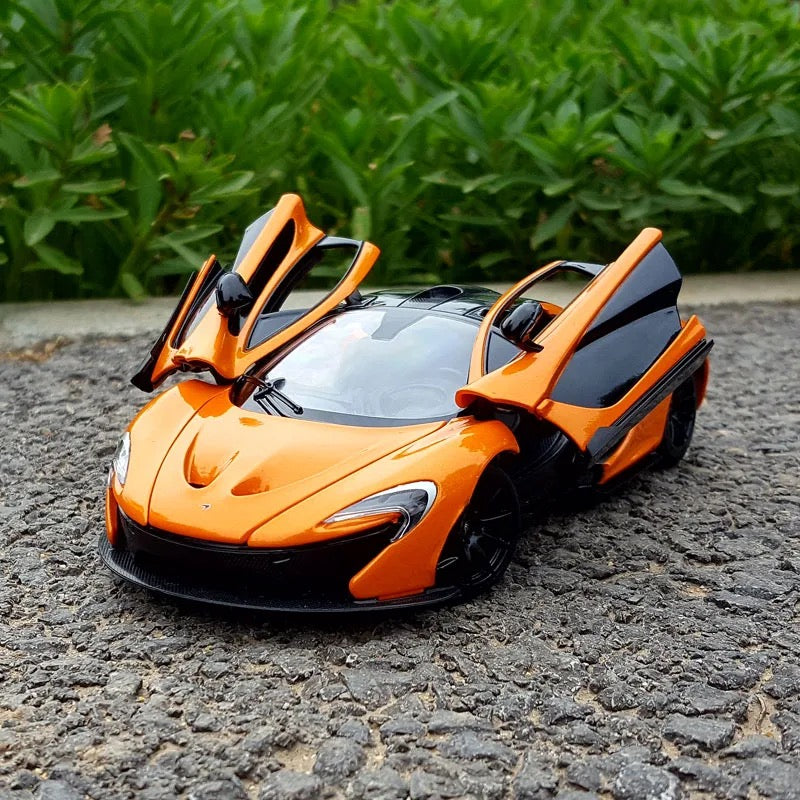 Miniature McLaren P1 1:24 - Povcars