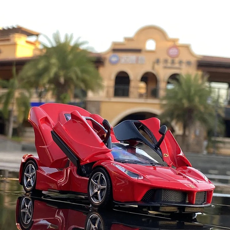 Miniature LaFerrari 1:32 - Povcars