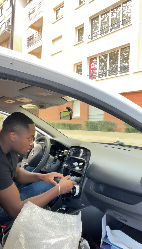 Installation à domicile écran CarPlay Android Auto