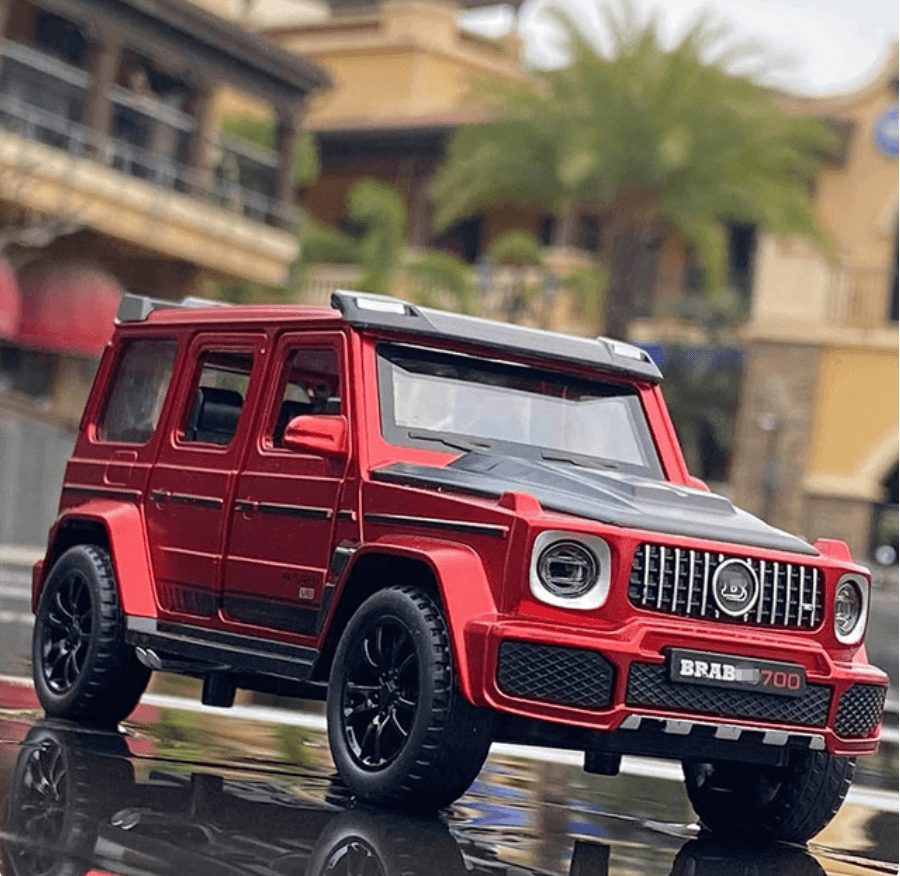 Miniature Mercedes Classe G65 G700 BRABUS 1:32 - Povcars