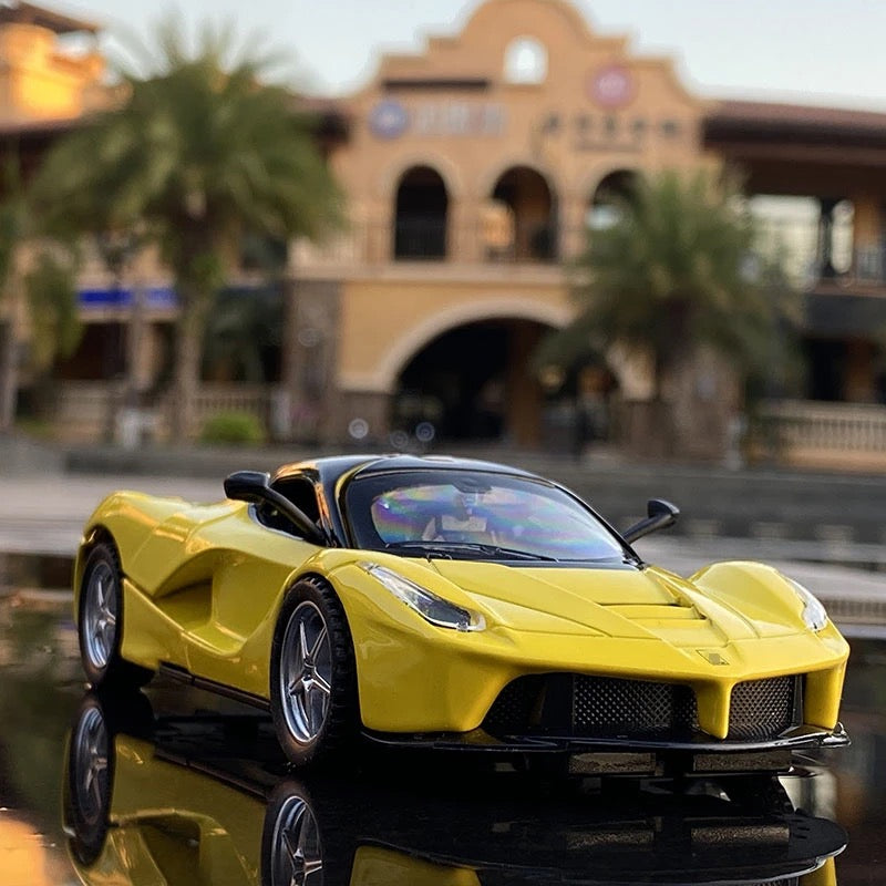 Miniature LaFerrari 1:32 - Povcars